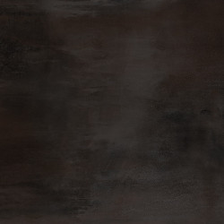 Blaze Iron Porcelain